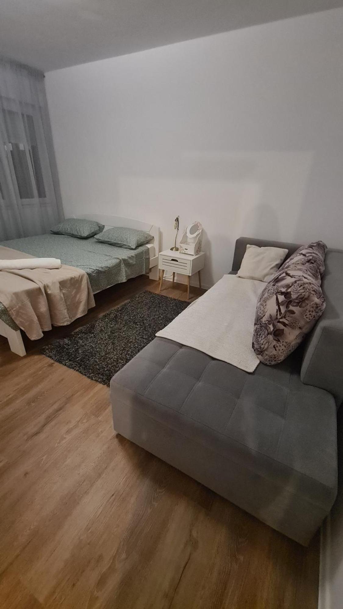Peni Apartman Centar 巴尼西卢卡 外观 照片